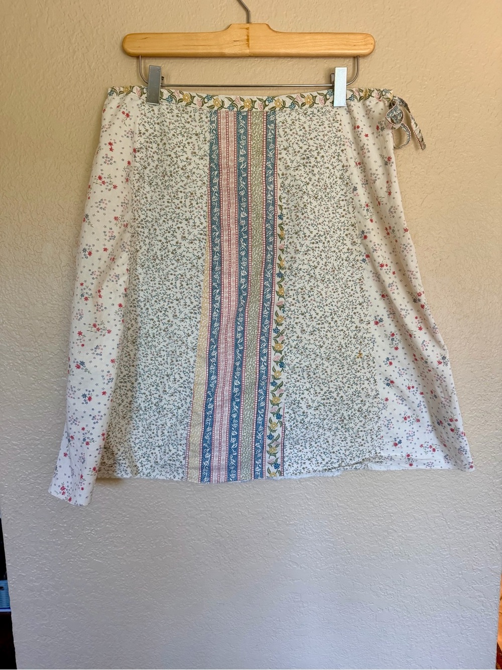 H&M Divided 100% cotton patchwork floral skirt size 12 cottagecore